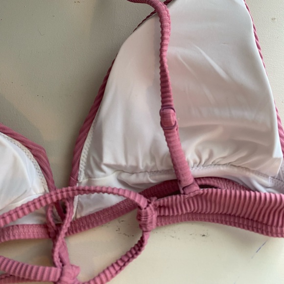 Pink ribbed push up bikini top - Picture 3 of 8